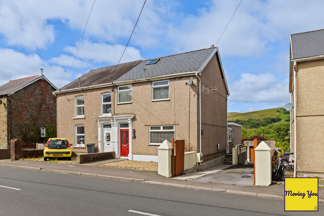 3 bed property, in Heol Y Gors, £190,000