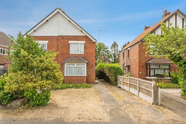 3 bed property, in High Street, £170,000
