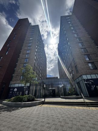 2 bed property, in No 1 Old Trafford, £220,000