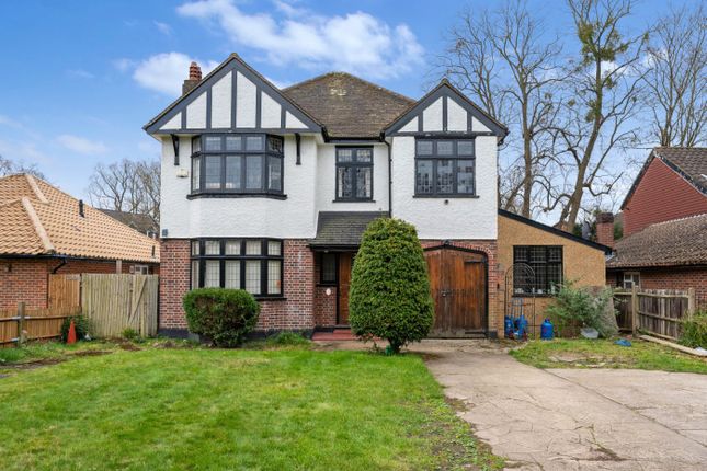 5 bed property, in Park Road, £1,250,000