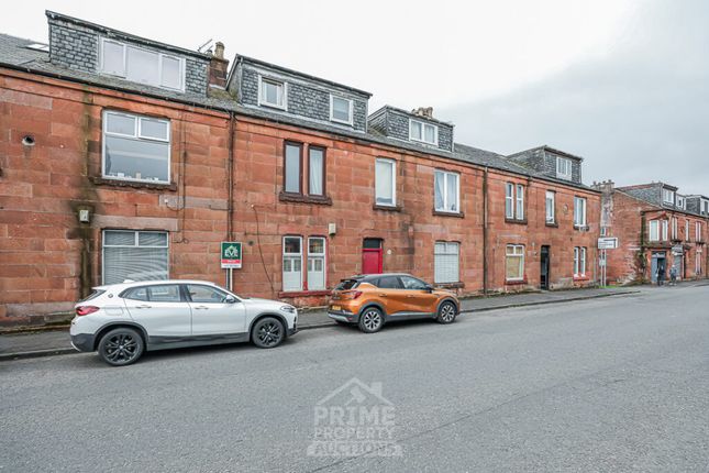 1 bed property, in 323 Main Street, £35,000