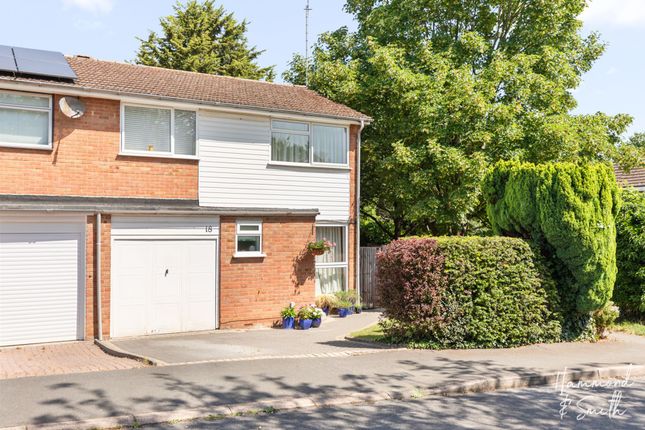4 bed property, in Barley Hills, £500,000