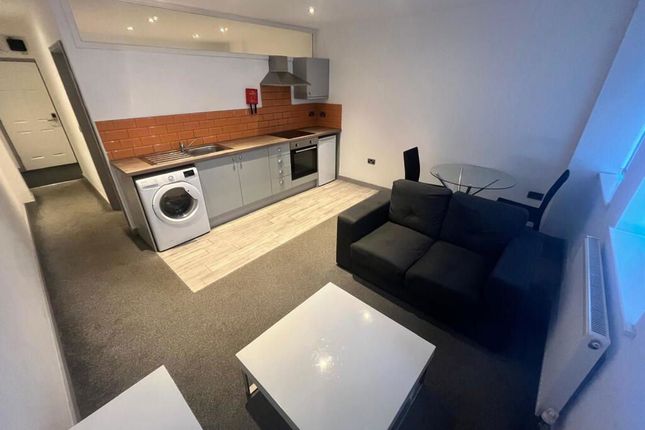 1 bed property, in 107, £30,000