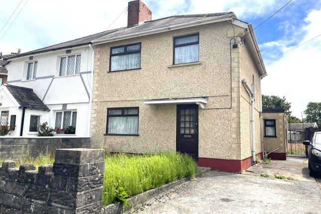 3 bed property, in Bryngwastad Road, £130,000