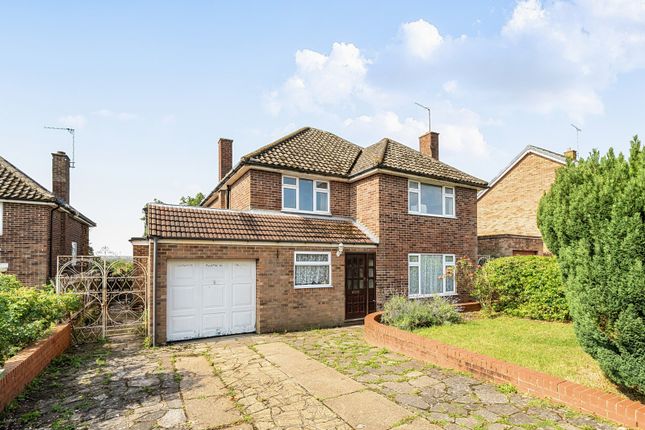 4 bed property, in Chichester Avenue, £900,000