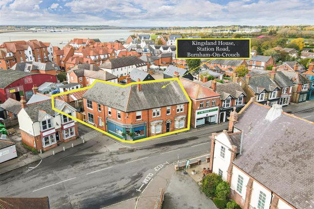 5 bed property, in Station Road, £850,000