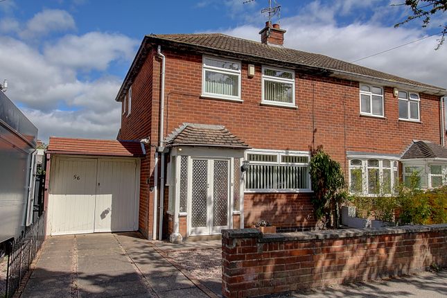 3 bed property, in Newstead Avenue, £270,000