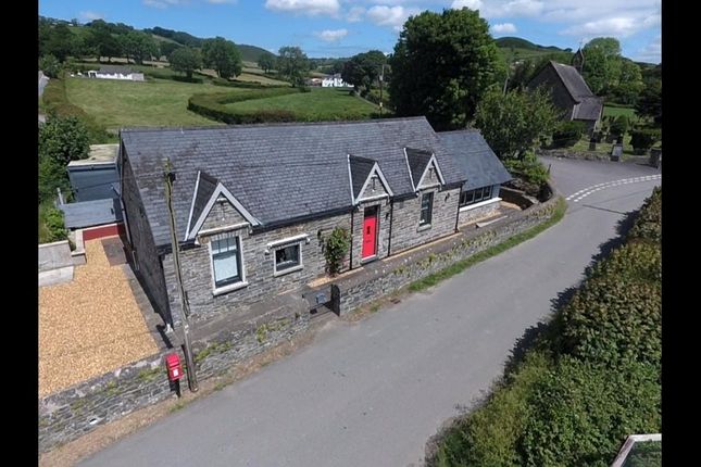 4 bed property, in Trefilan, £340,000