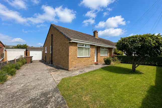 2 bed property, in Dorset Drive, £210,000