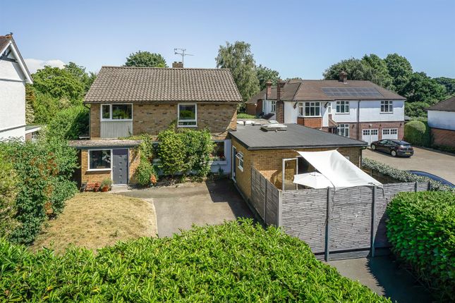 6 bed property, in Woodstock Road North, £1,400,000