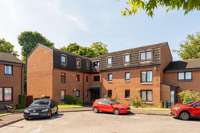 2 bed property, in 26/8 Eildon Terrace, £285,000