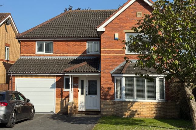 4 bed property, in The Orchard, £560,000