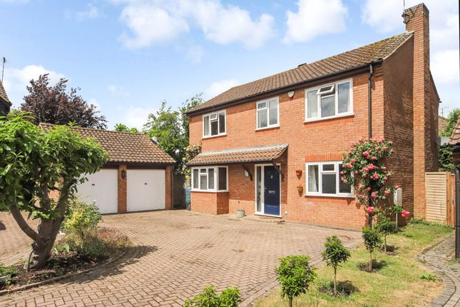 4 bed property, in Bunyan Close, £875,000