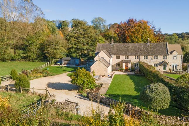 4 bed property, in Hampen, £975,000