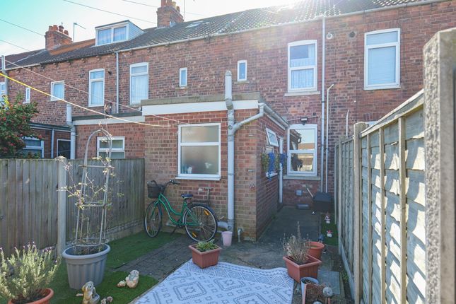 2 bed property, in Buller Street, £92,000