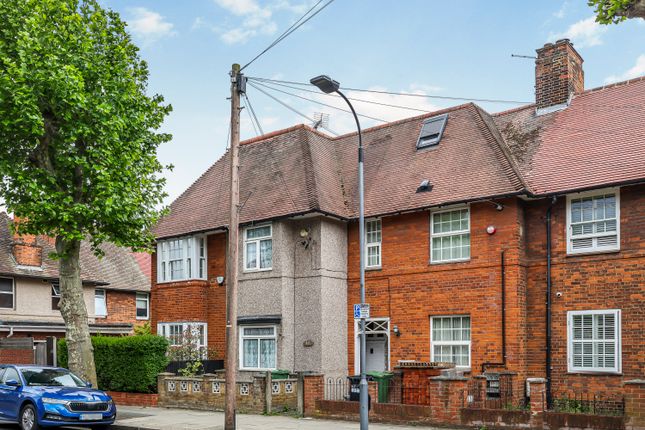 3 bed property, in Wulfstan Street, £599,999