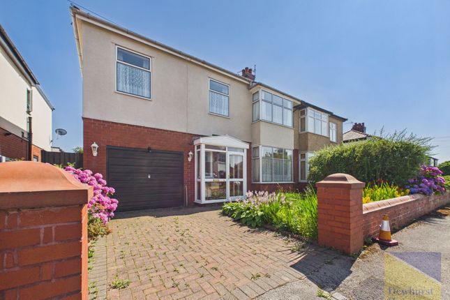 4 bed property, in Princes Drive, £270,000