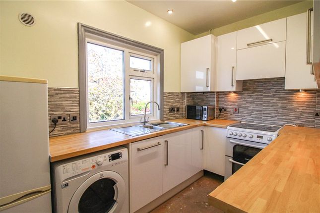 2 bed property, in Helmsley Road, £210,000