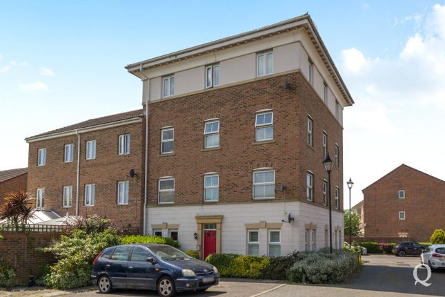 2 bed property, in Amethyst Drive, £169,995