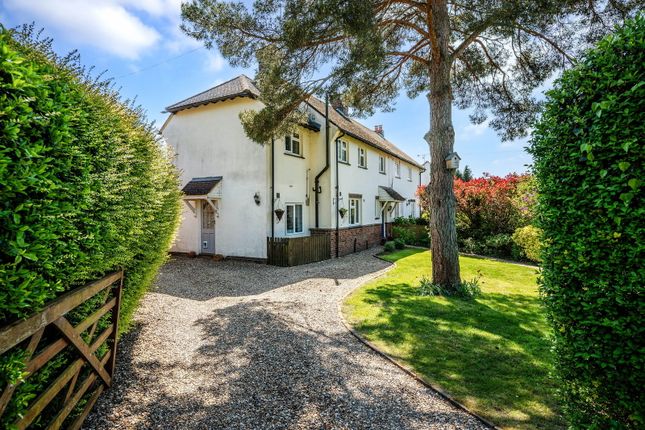 3 bed property, in Ridlands Lane, £750,000