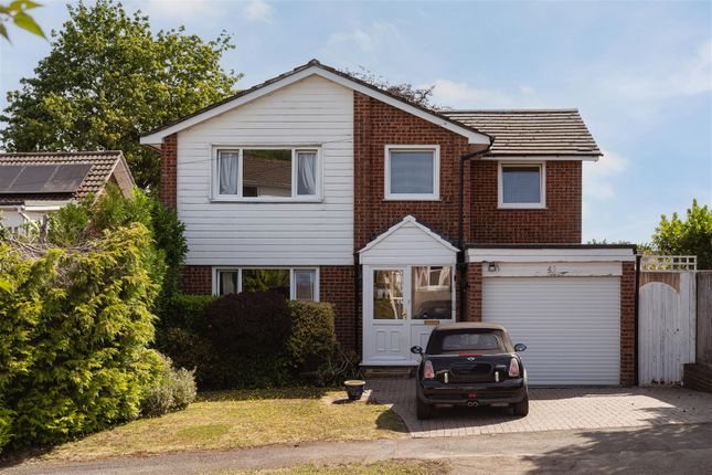 4 bed property, in Windmill Way, £750,000