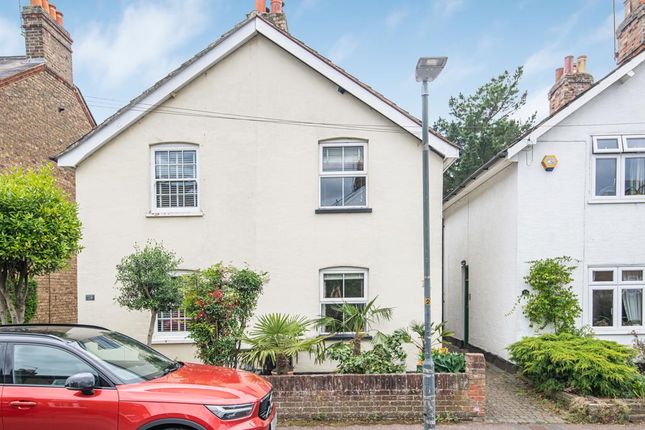 2 bed property, in Trinity Grove, £500,000