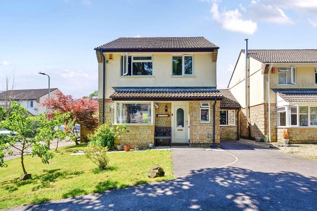 4 bed property, in High Acre Drive, £400,000