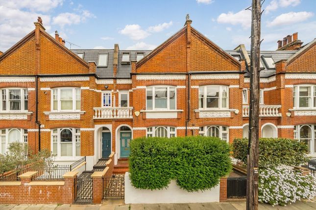 5 bed property, in Bowerdean Street, £2,250,000