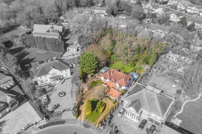 6 bed property, in Carnaby Road, £1,800,000