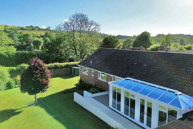 4 bed property, in Downs Close, £775,000