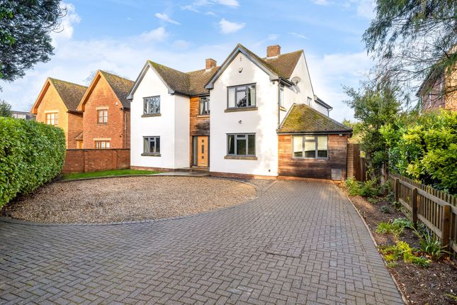 5 bed property, in Newmarket Road, £930,000
