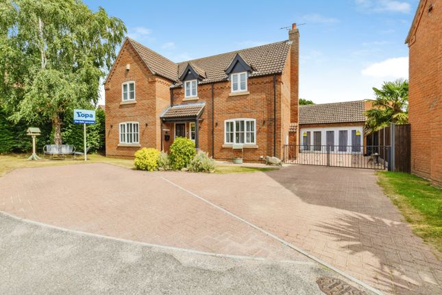 5 bed property, in Cleveland Avenue, £475,000