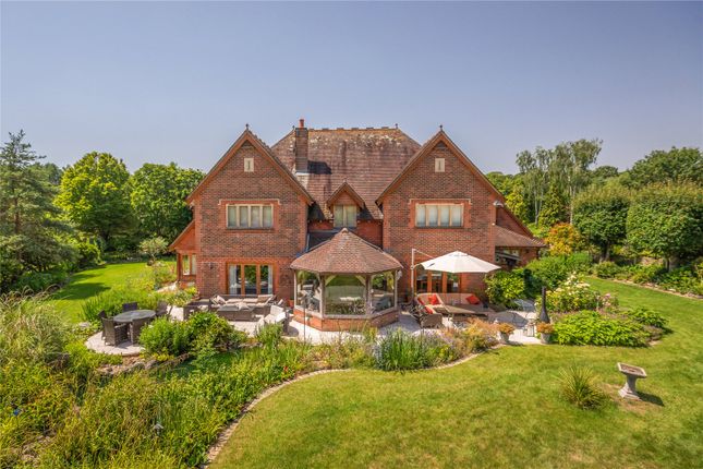 5 bed property, in Westfield Drive, £1,495,000