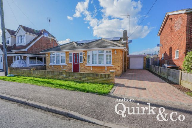 2 bed property, in Dewyk Road, £350,000