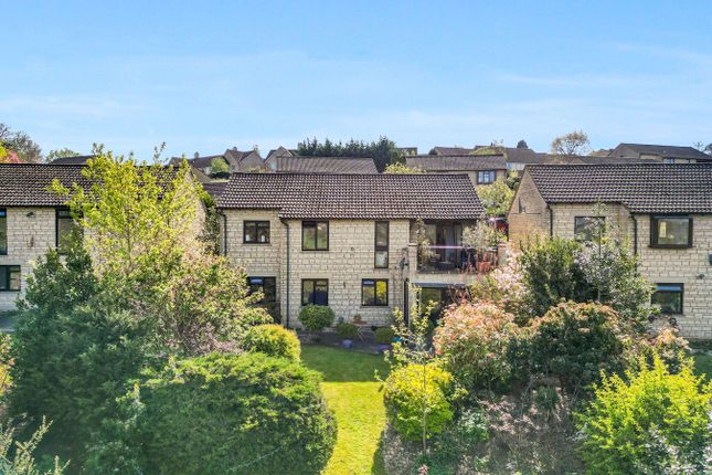 4 bed property, in Norton Ridge, £580,000