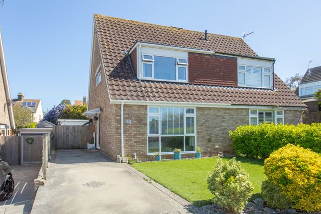 3 bed property, in Shearwater Avenue, £370,000