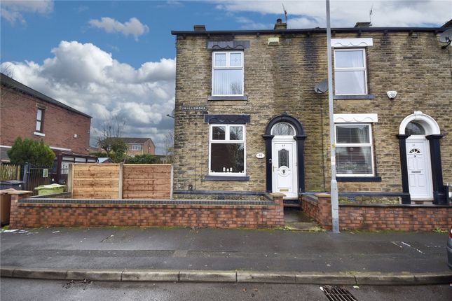 2 bed property, in Smallbrook Road, £195,000