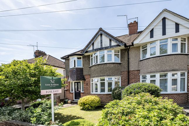 3 bed property, in Newnham Avenue, £650,000