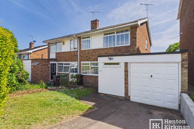 4 bed property, in Meadow Rise, £495,000