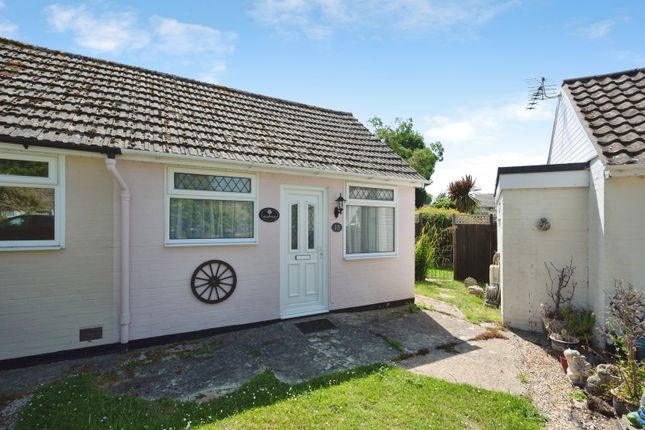2 bed property, in Salterns Lane, £165,000