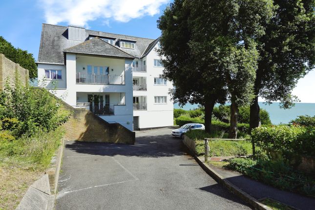 1 bed property, in Hotel Road, £375,000