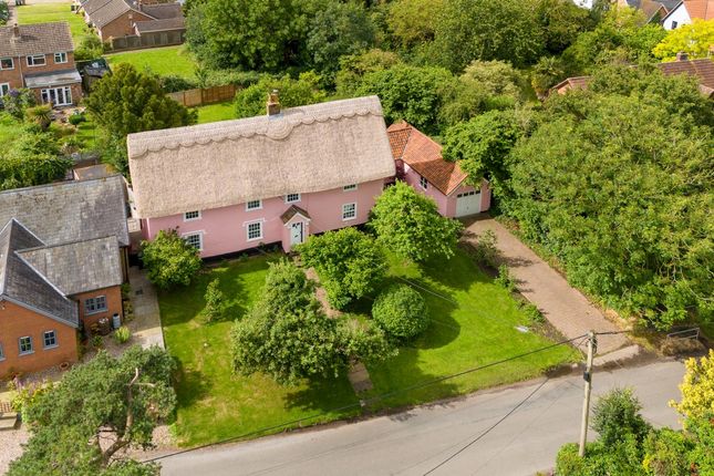 4 bed property, in Mill Street, £675,000