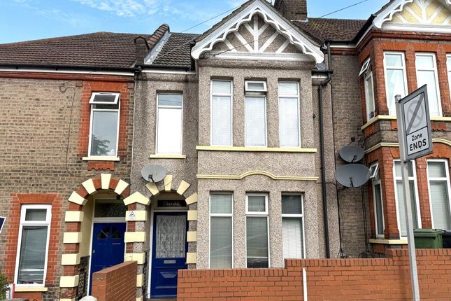 6 bed property, in 327 High Town Road, £300,000
