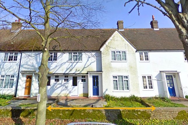3 bed property, in Trojans Plat, £225,000
