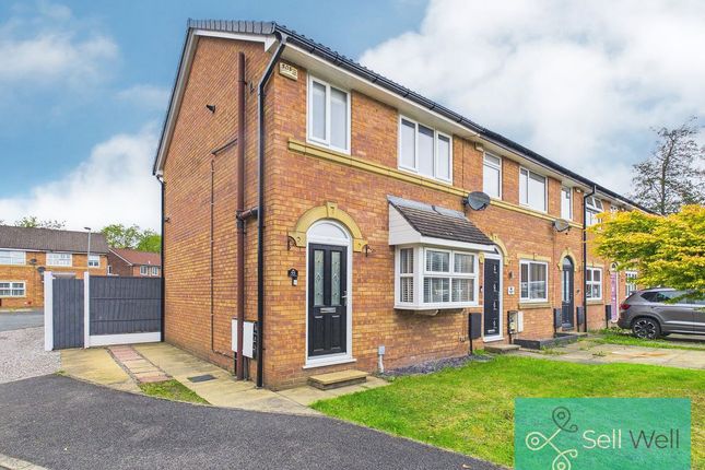 3 bed property, in Linnets Wood Mews, £240,000