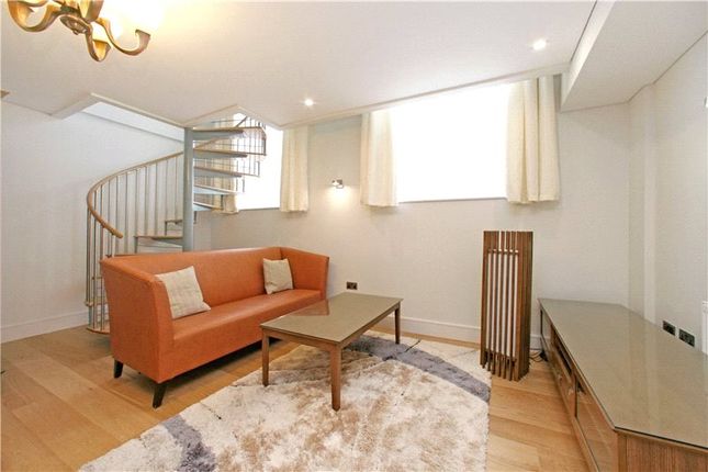 1 bed property, in Clerkenwell Court, £550,000