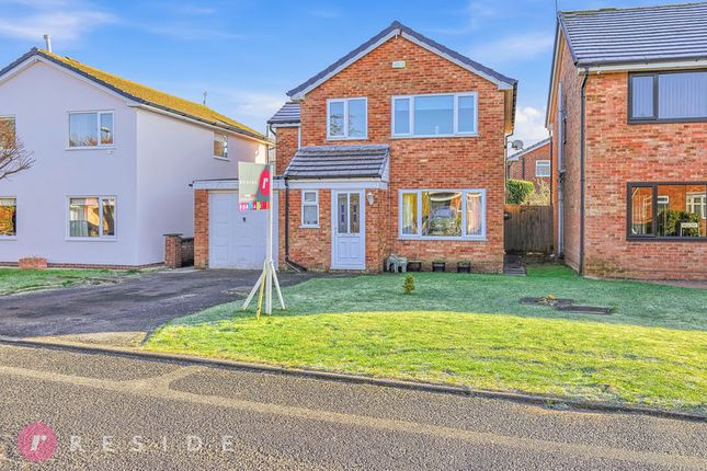 4 bed property, in Tern Close, £350,000