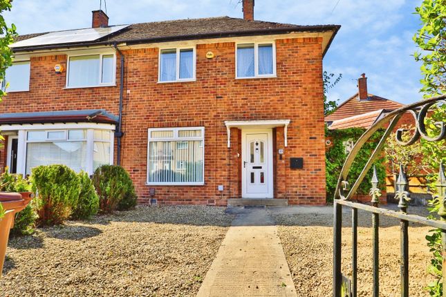 2 bed property, in Fillingfir Road, £214,000
