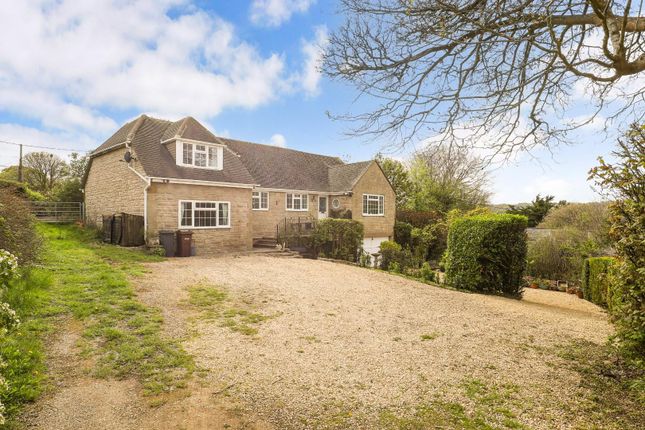 3 bed property, in Cranham, £695,000