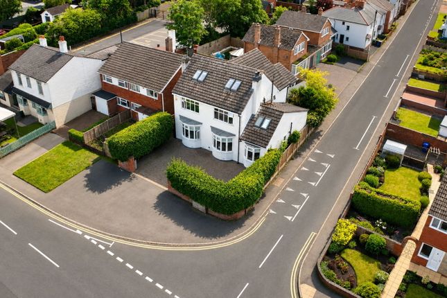 7 bed property, in Cot Lane, £750,000